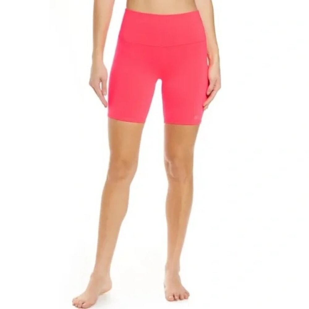ALO High Waist Airbrush Biker Shorts in Pink Lava - Size Small